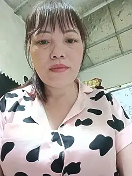Sana-vn Adlı Modelin Canlı XXX Sohbeti
