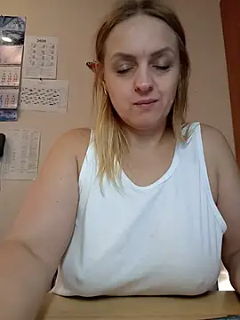 Ami_Foxy Live XXX-Chat