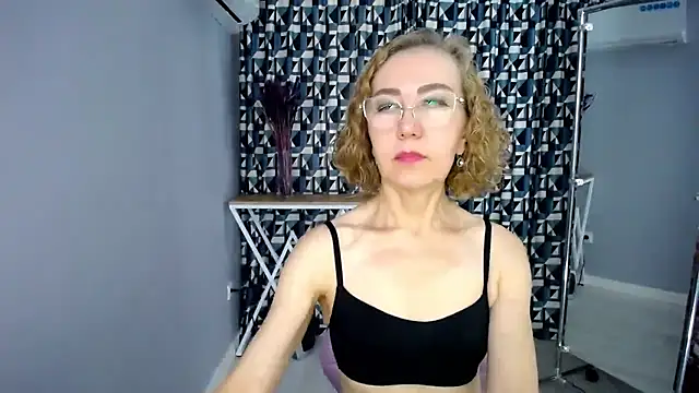 Chat XXX Live queen_a_n_i