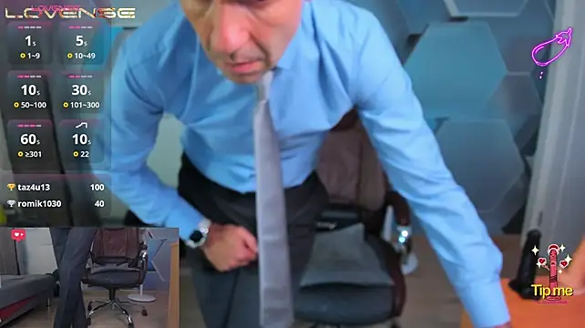 Chat +18 de SteveTiger ao vivo