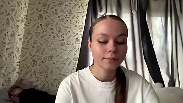 SunkShigella's Live XXX Chat