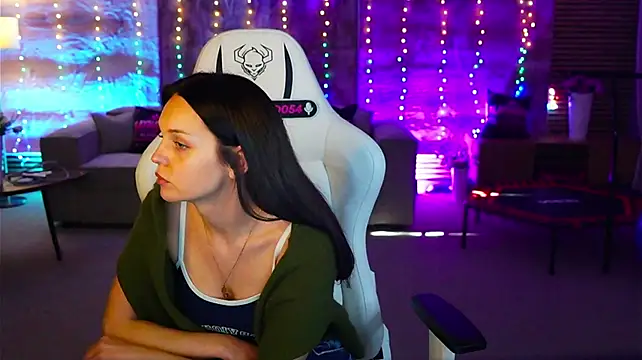 Chat +18 de Olivia054_Sweet ao vivo