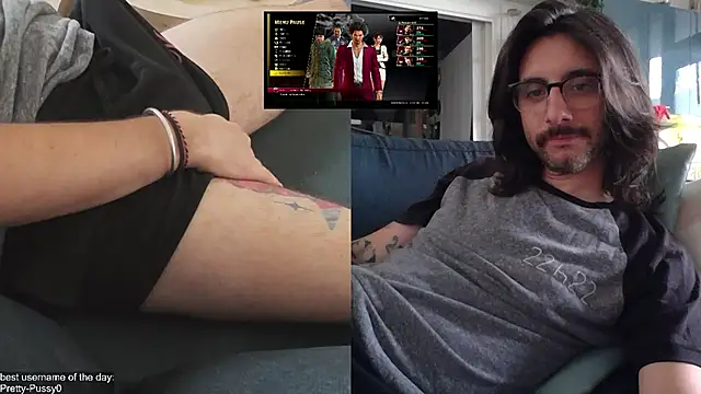 Chuck-FR Live XXX Chat