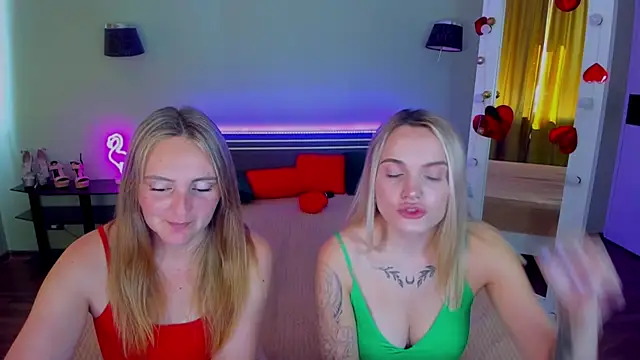 צ'אט XXX בשידור חי של MagicEyess