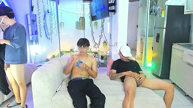 XXX chat uživo modela Houseofwarrios