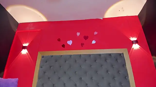 YayaHilton 现场XXX聊天