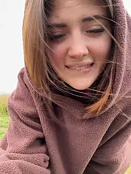 RubyRiot Adlı Modelin Canlı XXX Sohbeti