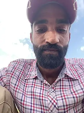 XXX chat uživo modela Yo_BlackBeard