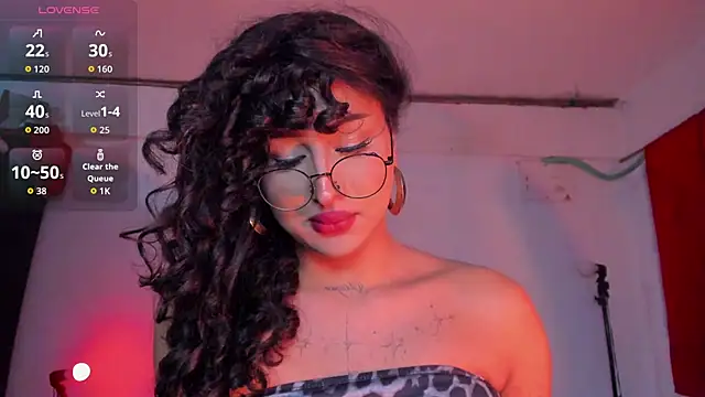 Heka_Prudence élő XXX-chatje