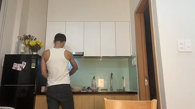 Adrian_Coles Adlı Modelin Canlı XXX Sohbeti