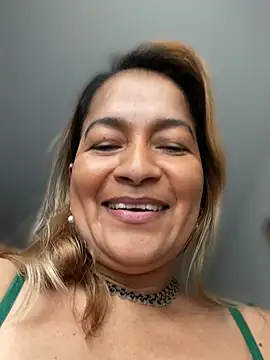 Chat +18 de Jlo_69 ao vivo