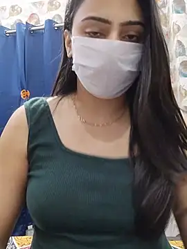 Ivymybae 即時 XXX 聊天