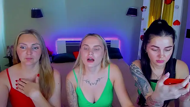 MagicEyess Adlı Modelin Canlı XXX Sohbeti