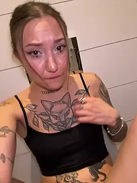 SaintSquirt Obrolan Langsung XXX