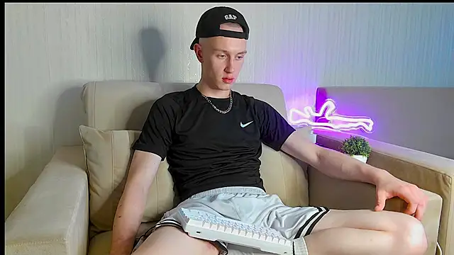 begjaer XXX чат на живо