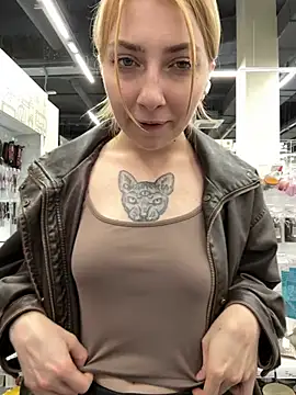 XXX chat uživo modela Sunny___Bunny