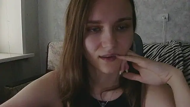DolcezzaCream – Live XXX-chat