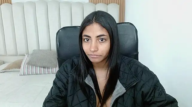 shaneelle Chat XXX in diretta