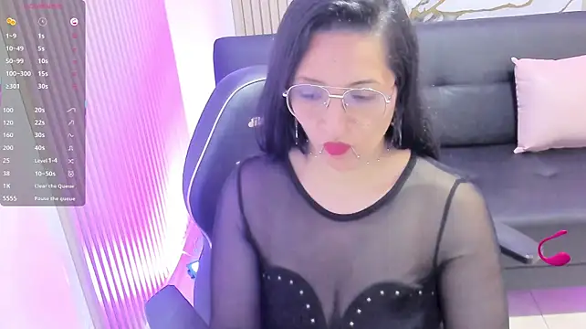 Chat XXX en directo de RAY_TAY1