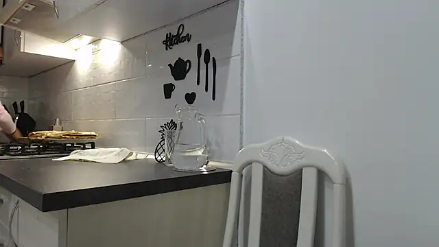Isabelitta333 live XXX chat