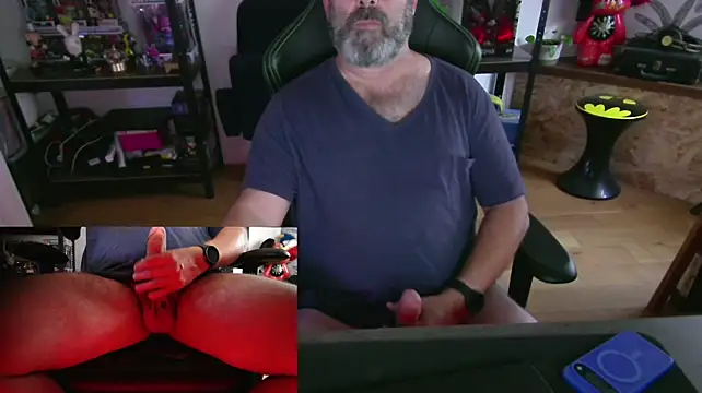 Hairyfred73 现场XXX聊天