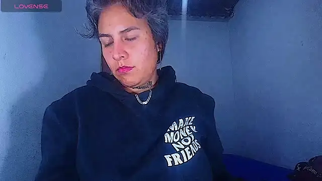 Онлайн чат XXX Yessi_rousse