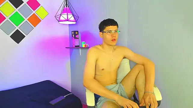 Chat +18 de luca_white ao vivo
