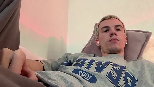 Jeremy1Scottのウェブカメラショー