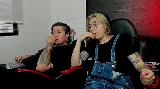 inkedsinners_'s Live XXX Chat