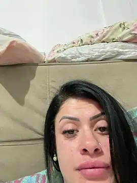 צ'אט XXX בשידור חי של belababyy