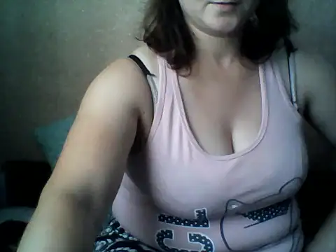 Oliviiaa_Valter Chat XXX in diretta