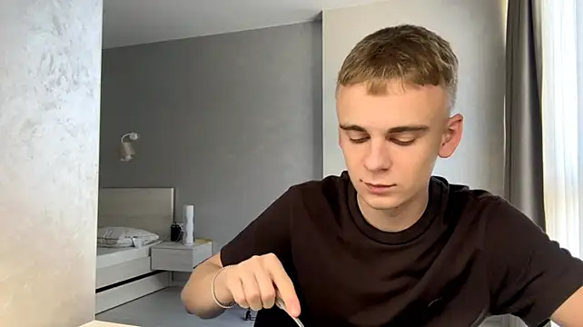Chat +18 de SoloFury ao vivo