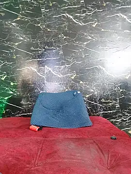 XXX chat uživo modela crislingery_dolli