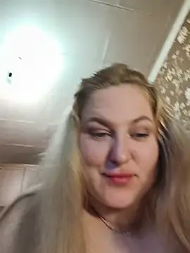 LianaJu Adlı Modelin Canlı XXX Sohbeti