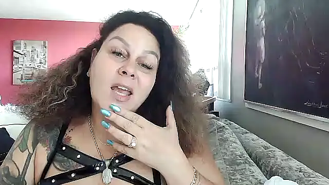 Chatroom XXX en direct de WorldsGreatestCockRater