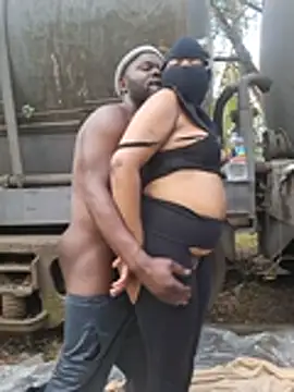 Petrossa XXX чат на живо