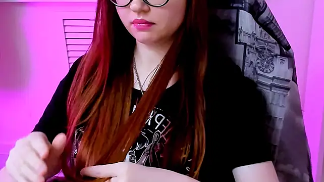 Chatroom XXX en direct de CarolGiggly