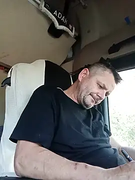 adas- – Naživo XXX chat