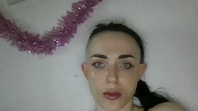 Trinsy_Love live XXX chat