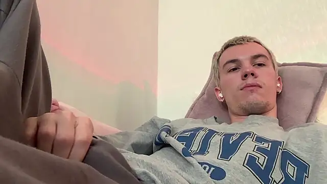 Jeremy1Scott Show in webcam