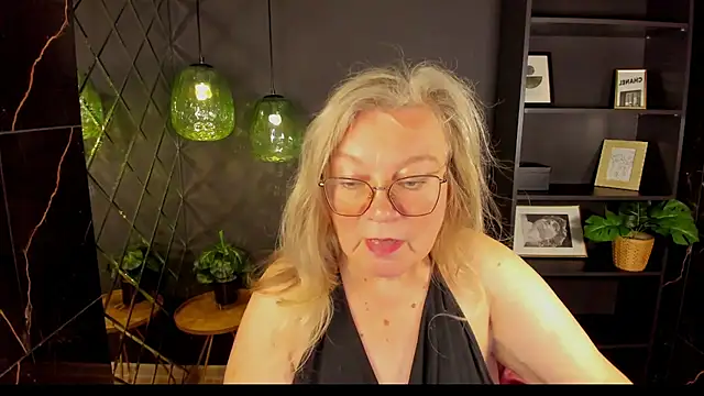 Chatroom XXX en direct de NataliMellow