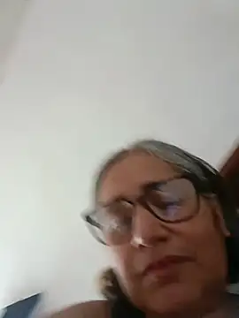 צ'אט XXX בשידור חי של _candi