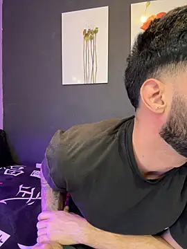 Chatroom XXX en direct de Karim_mansur
