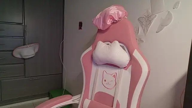 MommyMiaWs' Live XXX Chat