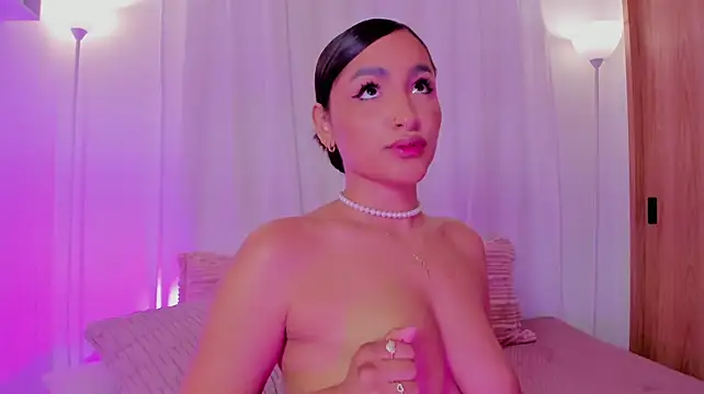 Yoursecrttgirl's Live XXX Chat