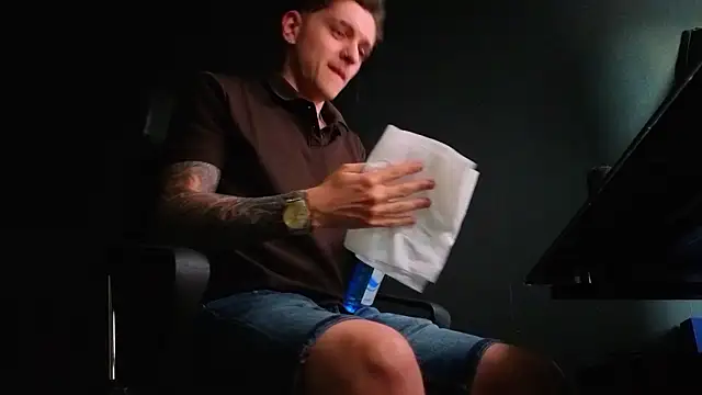FelixStarkkのライブXXXチャット