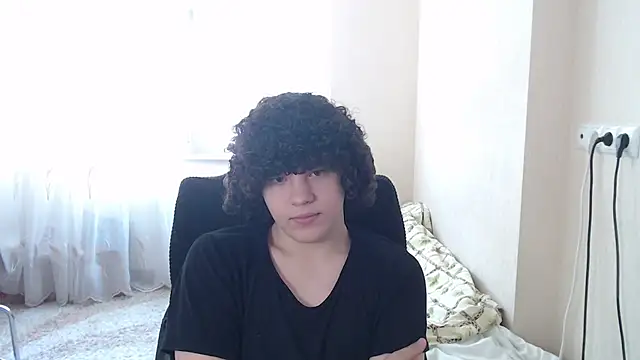 Chat +18 de Arsen_schneider ao vivo