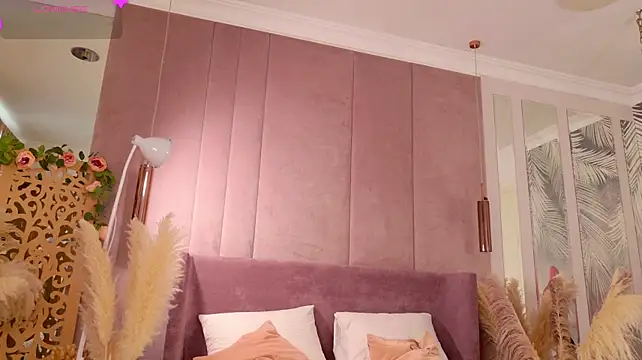 Marie_Diaze Adlı Modelin Canlı XXX Sohbeti