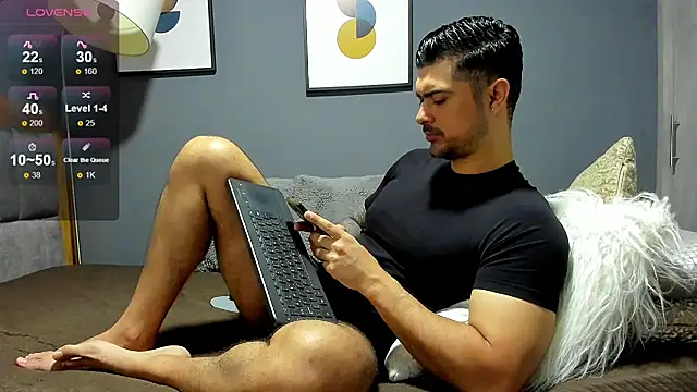 XXX chat uživo modela Dante_Storm