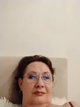 Chat +18 de SalientClean ao vivo
